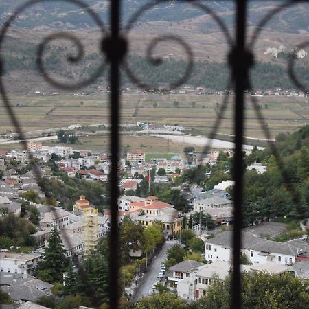 Hotel Braja House Gjirokastër Exterior foto