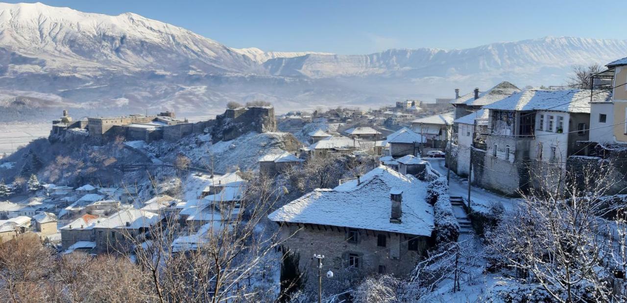 Hotel Braja House Gjirokastër Exterior foto